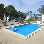 Fantastic 2 Bedrooms Apartment With Sea View